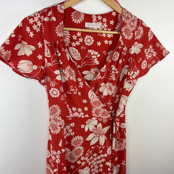 URBAN OUTFITTERS Deep Orange Floral High Low Wrap Dress - Picture 11 of 11